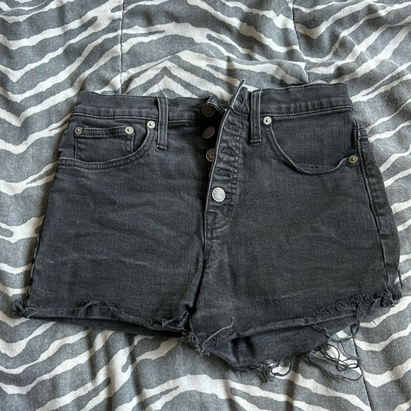 Madewell Pants - Madewell High Waisted Black Stretchy Jean Shorts